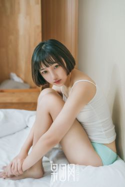 美女伴娘